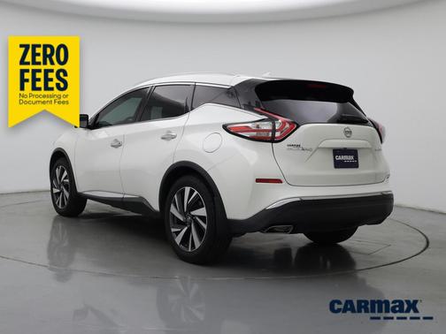 White 2016 Nissan Murano Platinum
