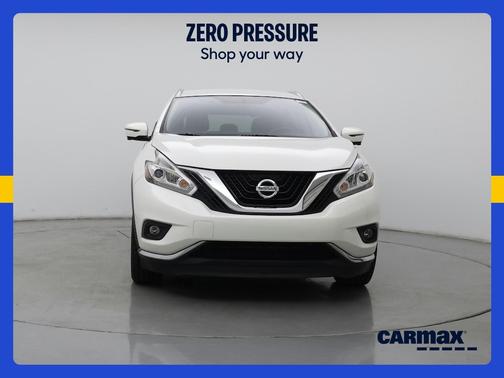 White 2016 Nissan Murano Platinum