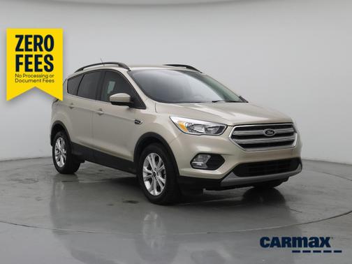 Gold 2018 Ford Escape SE