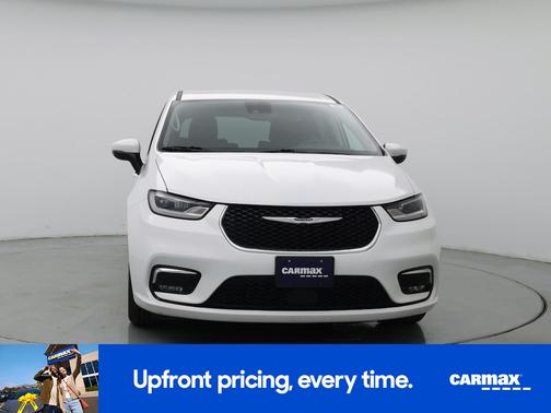 White 2023 Chrysler Pacifica Hybrid Touring L