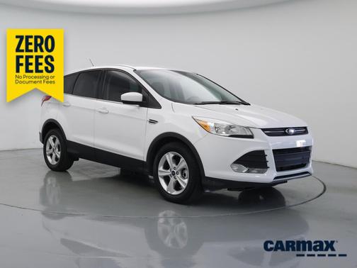 White 2015 Ford Escape SE
