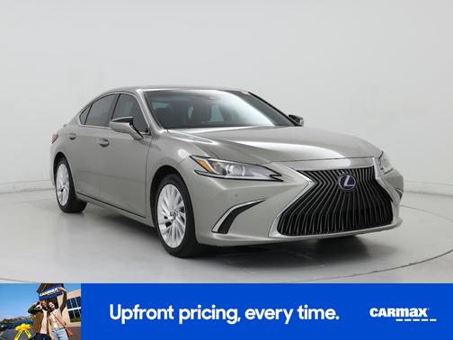 2020 Lexus ES 300h Luxury
