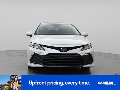 2021 Toyota Camry Hybrid XLE