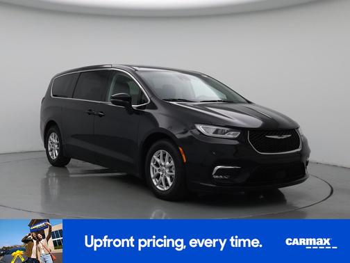 Black 2023 Chrysler Pacifica Touring