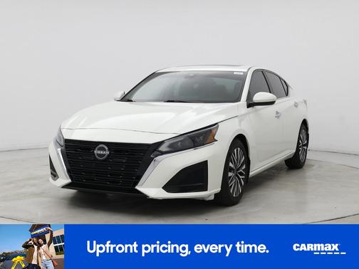 2023 Nissan Altima SV