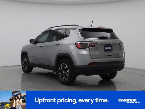 Silver 2022 Jeep Compass Latitude