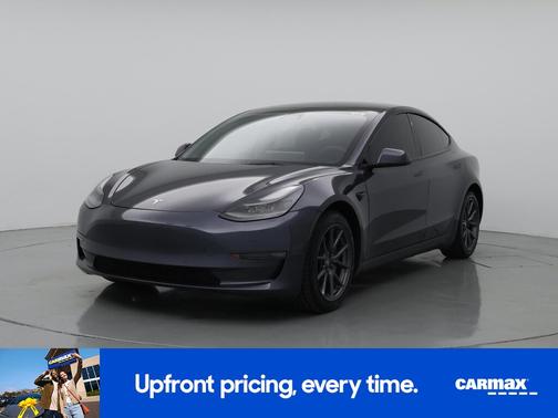 Gray 2022 Tesla Model 3 Long Range