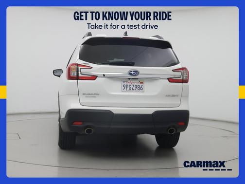 White 2024 Subaru Ascent Premium