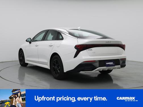 White 2025 Kia K5 LXS