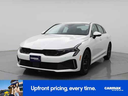 White 2025 Kia K5 LXS