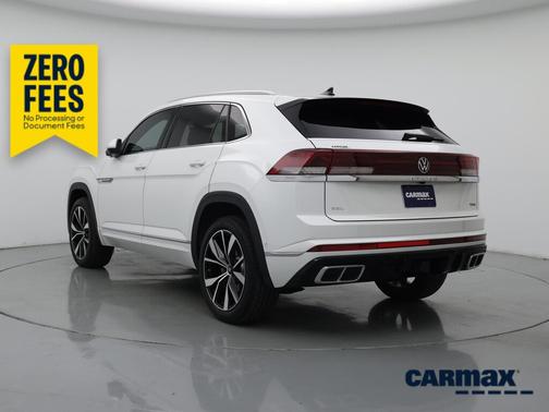 White 2024 Volkswagen Atlas Cross Sport SEL Premium R-Line