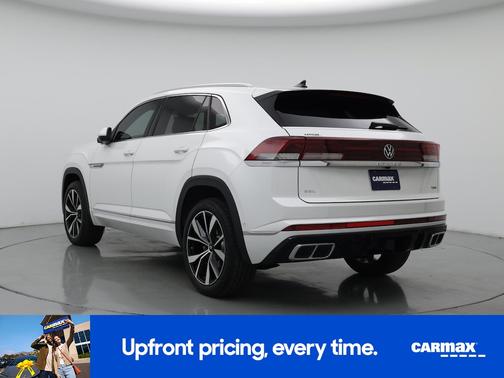 White 2024 Volkswagen Atlas Cross Sport SEL Premium R-Line