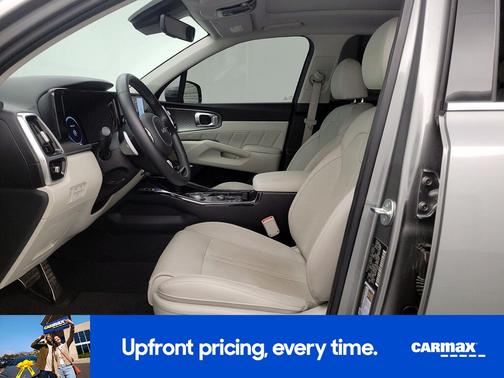 Silver 2023 Kia Sorento Hybrid SX Prestige