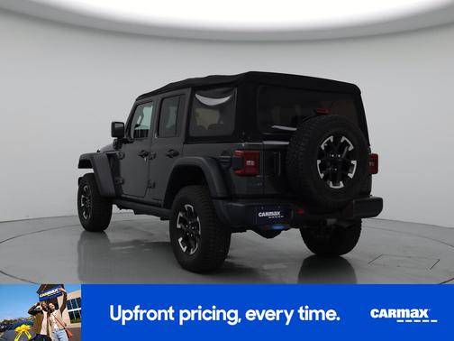 Gray 2024 Jeep Wrangler Rubicon