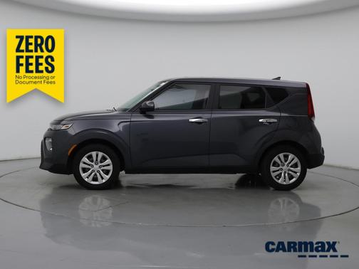 Gray 2022 Kia Soul LX