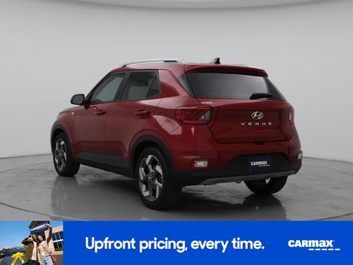 Red 2022 Hyundai VENUE SEL
