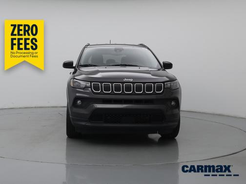 Gray 2022 Jeep Compass Latitude