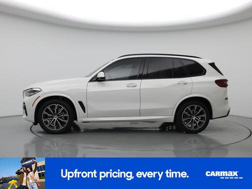 White 2023 BMW X5 sDrive40i