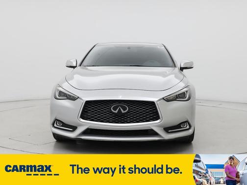 2019 INFINITI Q60 Pure