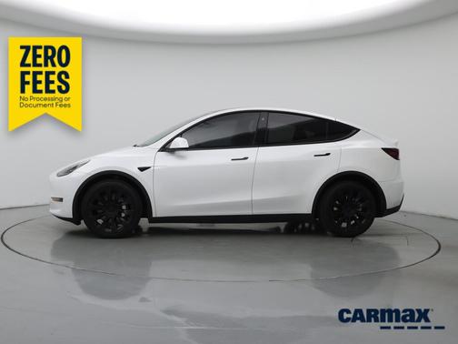 White 2023 Tesla Model Y Long Range