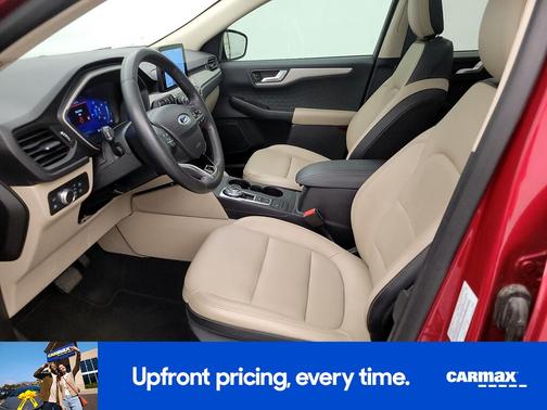 Red 2020 Ford Escape SE Sport