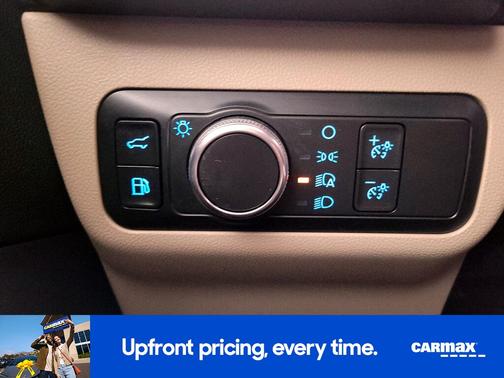 Red 2020 Ford Escape SE Sport