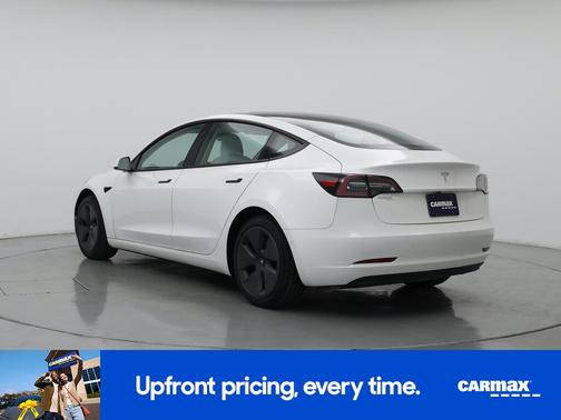 White 2022 Tesla Model 3