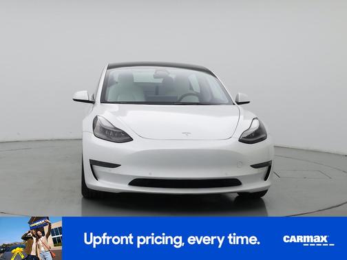White 2022 Tesla Model 3