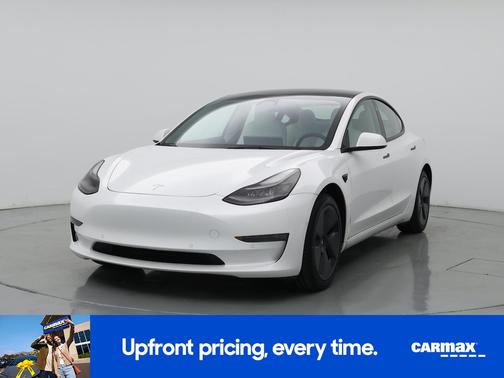 White 2022 Tesla Model 3
