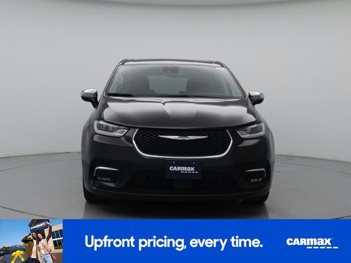 Black 2023 Chrysler Pacifica Hybrid Limited