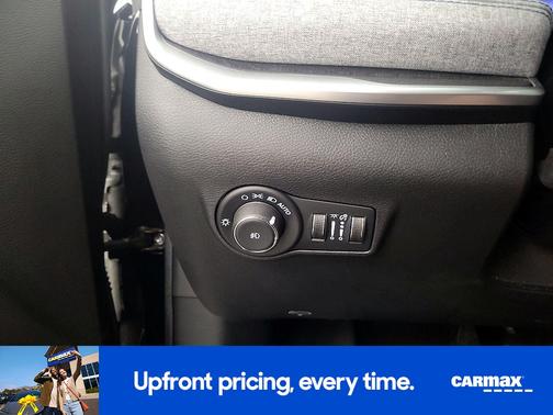 Black 2022 Jeep Compass Latitude