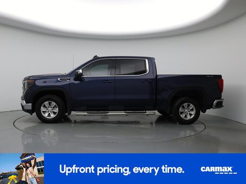 Blue 2022 GMC Sierra 1500 SLE