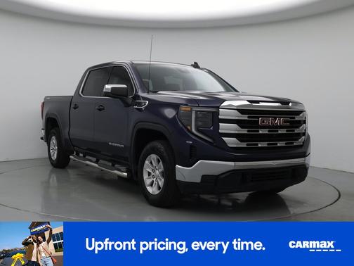 Blue 2022 GMC Sierra 1500 SLE