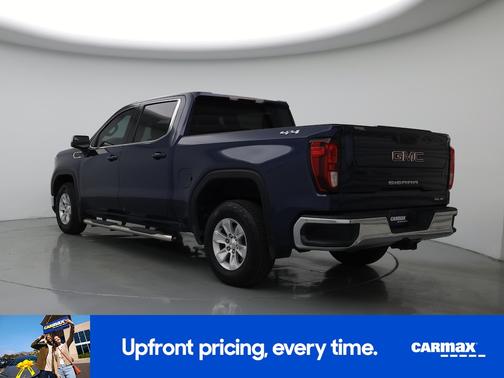 Blue 2022 GMC Sierra 1500 SLE
