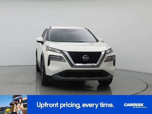 White 2023 Nissan Rogue SV