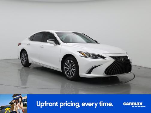 White 2025 Lexus ES 350