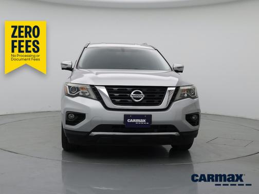 Silver 2017 Nissan Pathfinder SL