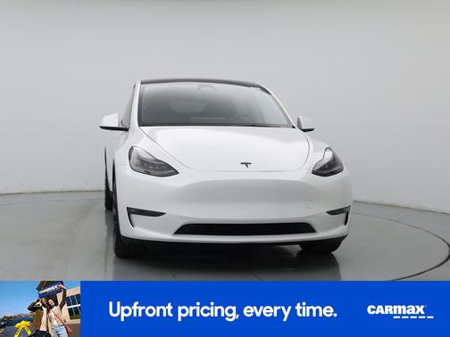 White 2023 Tesla Model Y Long Range