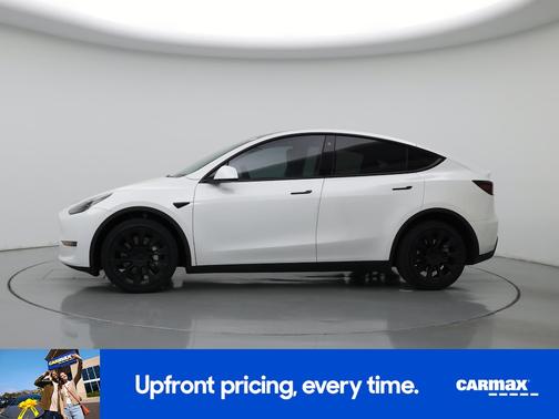 White 2023 Tesla Model Y Long Range