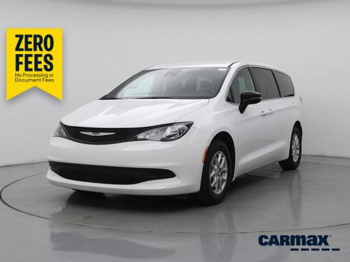 White 2025 Chrysler Voyager LX