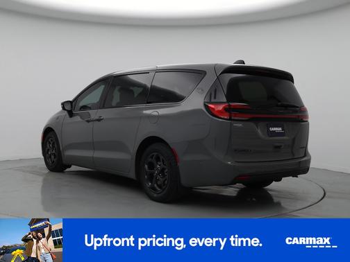 2023 Chrysler Pacifica Hybrid Limited