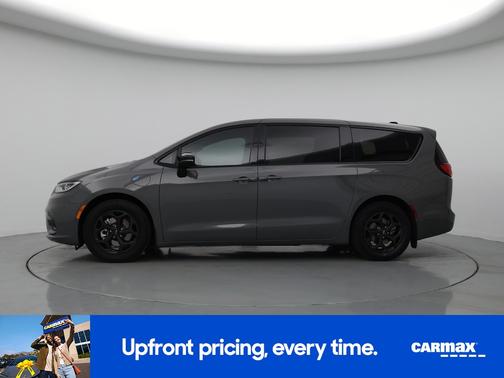 2023 Chrysler Pacifica Hybrid Limited