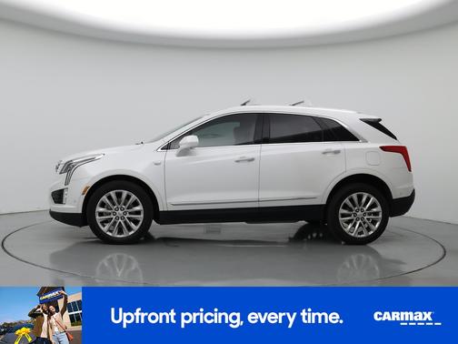 White 2018 Cadillac XT5 Platinum