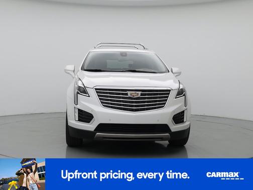 White 2018 Cadillac XT5 Platinum