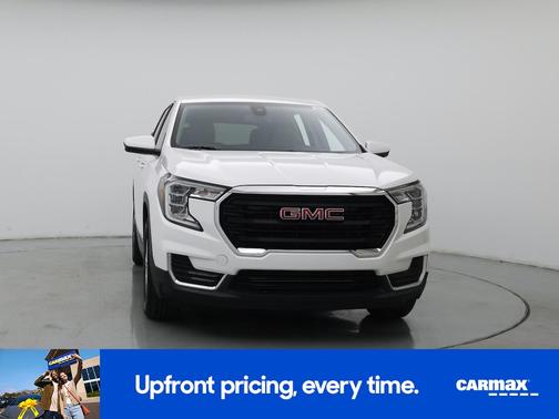 White 2023 GMC Terrain SLE
