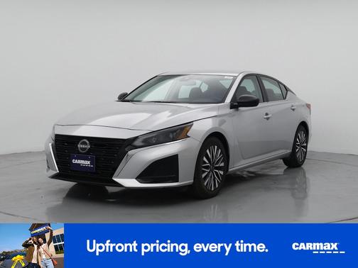 2024 Nissan Altima SV