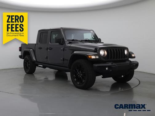 Gray 2025 Jeep Gladiator Nighthawk