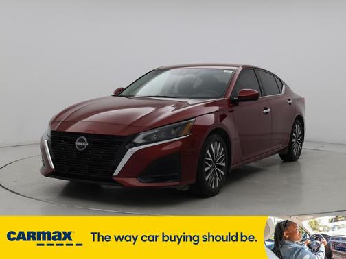 2023 Nissan Altima SV