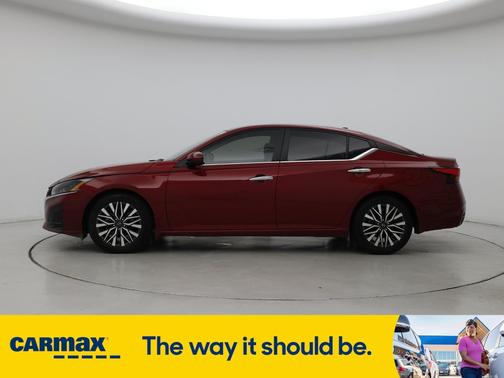 2023 Nissan Altima SV