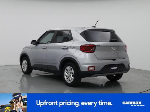 2023 Hyundai VENUE SE